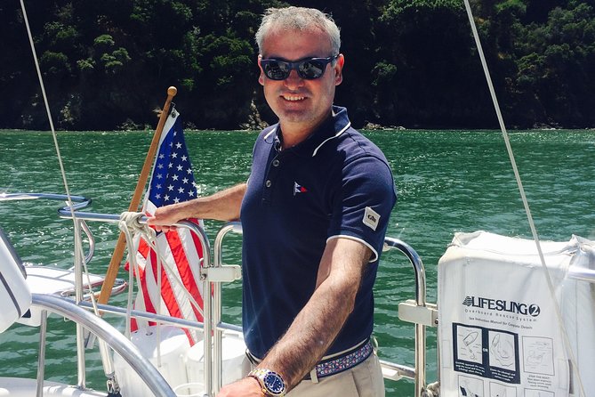 2-Hour Private Sailboat Charter in the San Francisco Bay - City-front passing and the Palace of Fine Arts moment