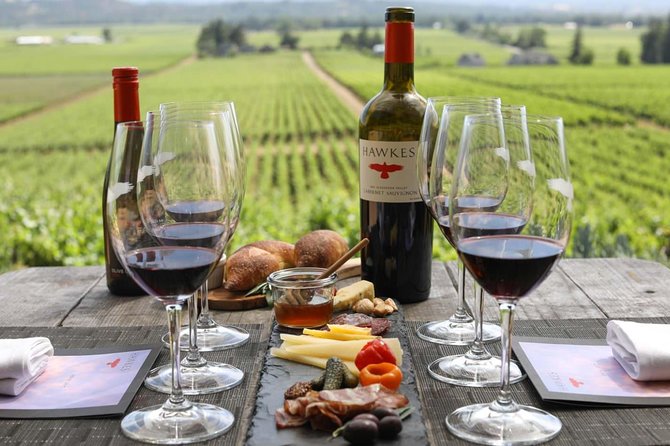 8hr-Private Wine Tour from SF & 1/2 Case of Californian wine. - Who this private Sonoma and Napa day fits best