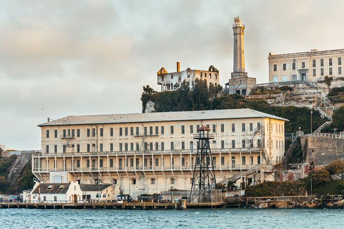 Alcatraz Prison Tour and Golden Gate Bridge Bike Rental - Key things to know before you go