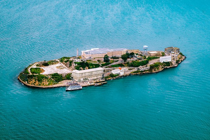 Alcatraz Tour w/ Yosemite Day Tour & Aquarium Access - Extra Stops and the “Quick Hit” Details You Might Miss