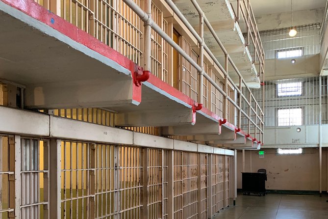 Alcatraz Visit with Night Option and SF Bay Cruise - The 45-Minute Audio Tour on the Rock: How It Feels and How to Use It