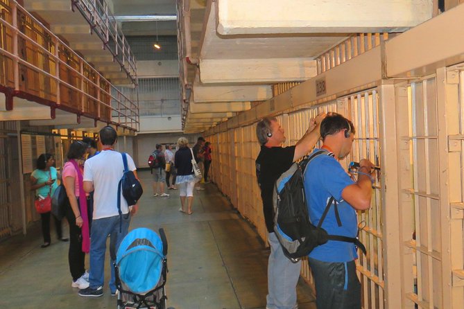 Best Alcatraz Prison Tickets & San Francisco Combo Tour - Neighborhood storytelling, with real guide names