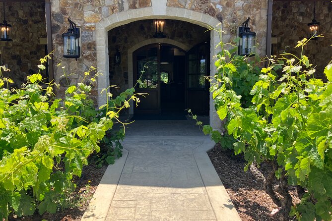 Best Private Wine Tours of Napa Valley-Sonoma for up to 8 people - Chauffeur-guides make this tour: names to remember and why it matters
