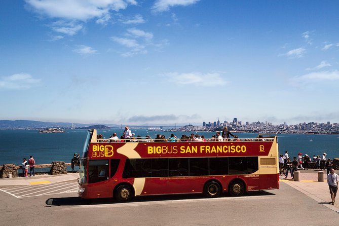 Big Bus SF: Hop-on Hop-off Tour with 17 Stops and Sunset Option - Using the app and finding the right stop without stress