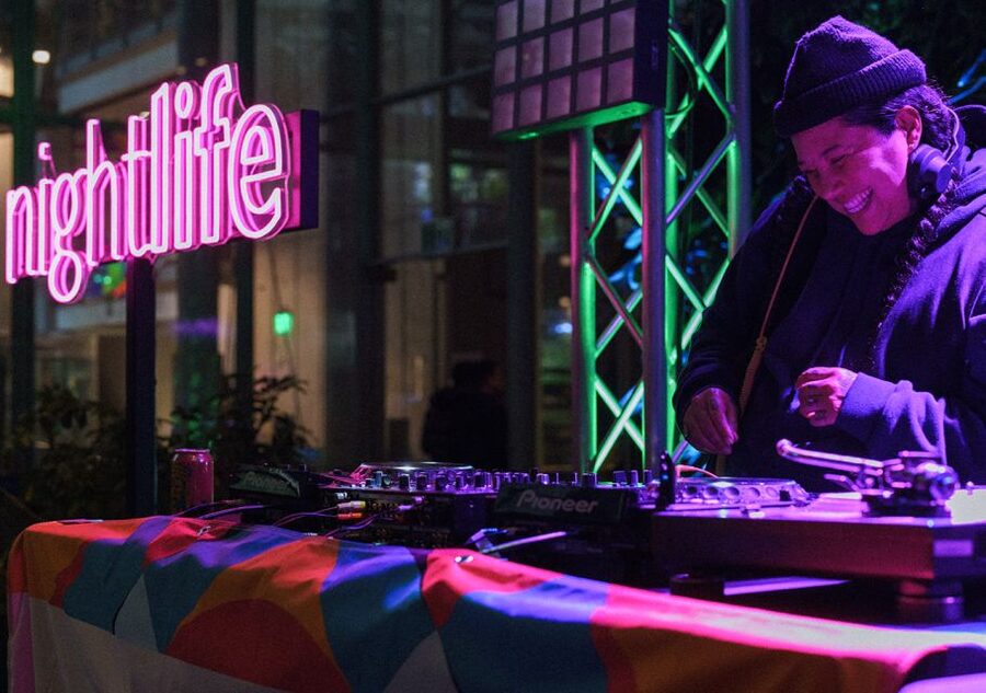 California Academy of Sciences Thursday NightLife Admission - Thursday NightLife at the California Academy: what the ticket really buys
