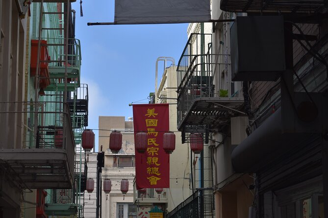 Chinatown Food & History Walking Tour - Small Group - Delicious Dim Sum: The Ordering Skills Are the Real Souvenir