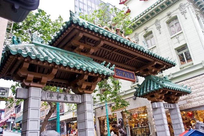 Chinatown & North BeachLittle Italy: 7 Tastings & History - Temples, Sculptures, and Street Corners: How the History Fits the Food