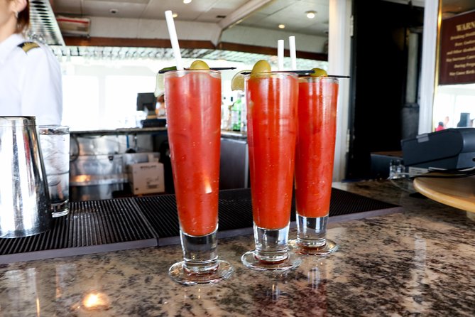 City Cruises San Francisco: Premier Brunch Cruise - From Pier 3 to the Golden Gate: the view begins fast