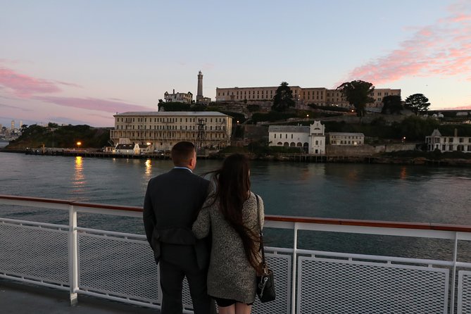 City Cruises San Francisco: Signature Dinner Cruise - How the stops flow: Coit Tower, Golden Gate, and skyline views