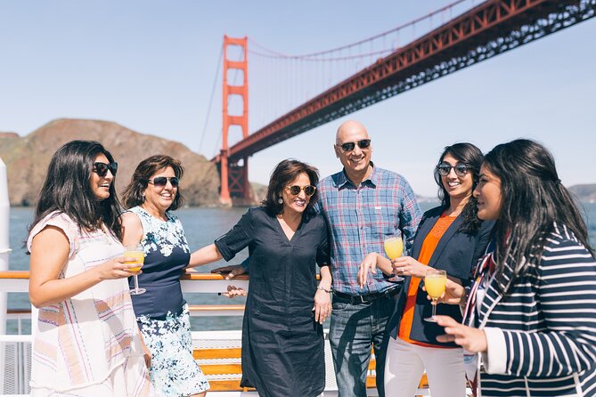 City Cruises San Francisco: Signature Lunch Cruise - Drinks, music, and the vibe onboard a comfortable yacht