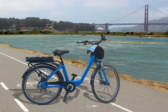Golden Gate Bridge to Sausalito Self-Guided Bike Tour - Your bike setup: helmet, lock, map, bag, and roadside help