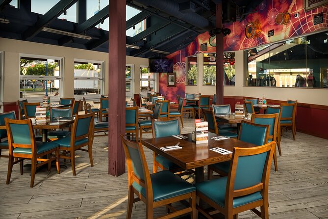 Hard Rock Cafe San Francisco - What the 2-hour dinner time feels like