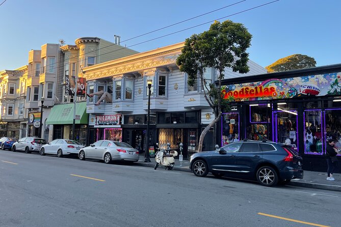 Hippie Haight-Ashbury and True Crime Tour - Janis Joplin and the Supposed Hendrix Residence