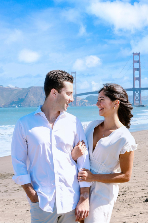 Portrait Session at Golden Gate Bridge SF - Price and value: $244 per group up to 4