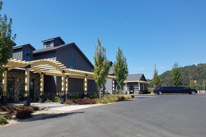 Private Full-Day Napa Wine Tour in a Luxury Vehicle - Price and What You Truly Get for $625 Per Group
