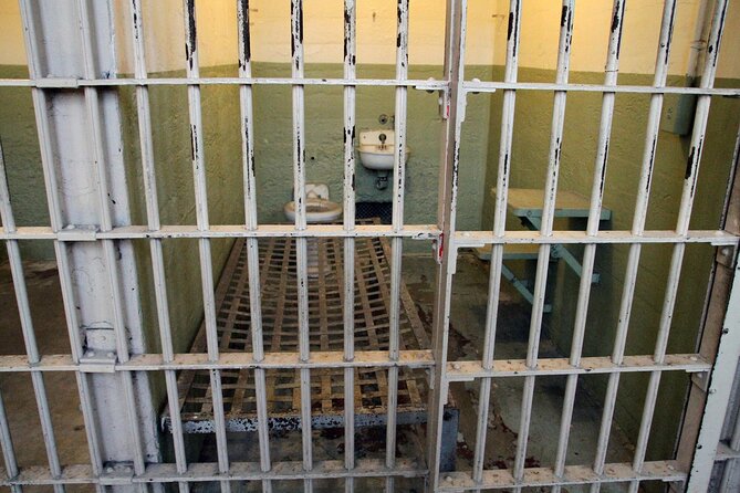 Private San Francisco City Tour + Alcatraz (Tickets Incl., Max 6) - Lombard Street and Fisherman’s Wharf: The Famous Stuff, Done Efficiently