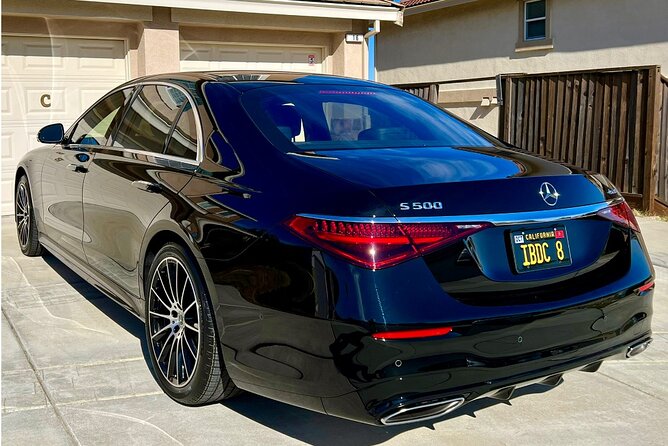Private Transfer from San Francisco Airport to Napa Valley + GGB - Vehicle Comfort and Group Size: Up to 4 in a Four-Seater SUV