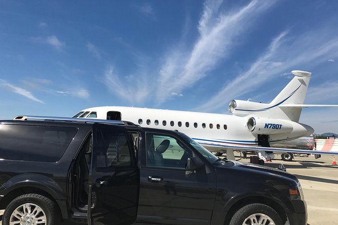 Private Transfer: Round trip transfer from San Francisco International Airport - SFO, but make it private: what you’re really paying for