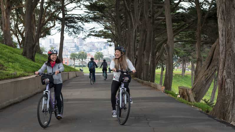 San Francisco: 1 Day Self Guided Bike Rental - Embarcadero Waterfront Riding, Where SF Feels Like It Has Room to Breathe