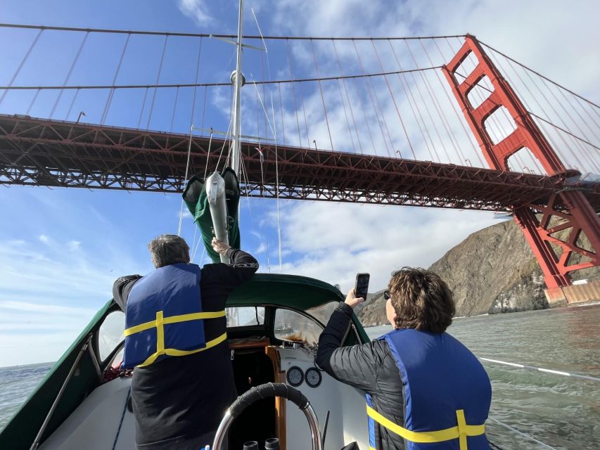 SAN FRANCISCO: (2hr) SUNSET Sailing Experience on SF Bay - Golden Gate Bridge at sunset: the main event