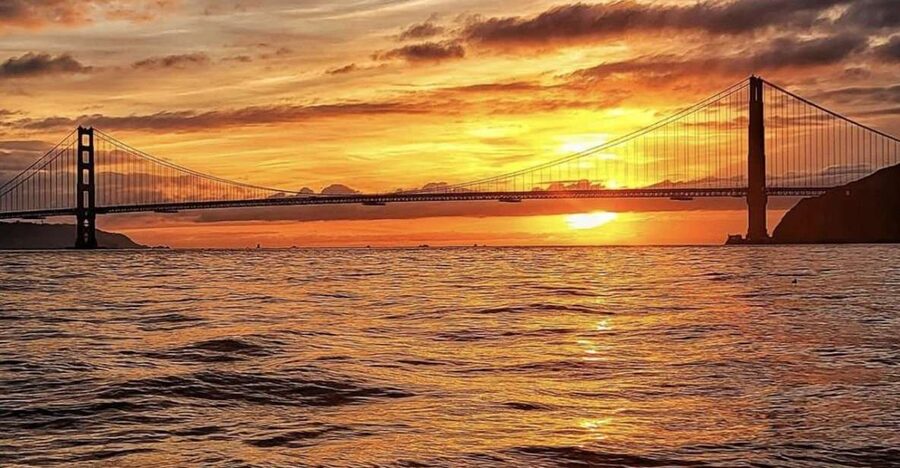 SAN FRANCISCO: (2hr) SUNSET Sailing Experience on SF Bay - Sliding along the San Francisco shoreline as the city lights up