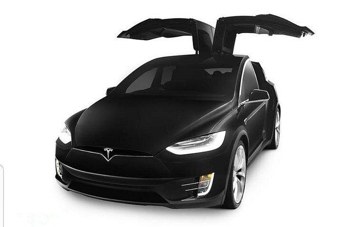 San Francisco Airport to or from San Francisco - The Drive Experience: Quiet Electric Comfort and Optional Autopilot