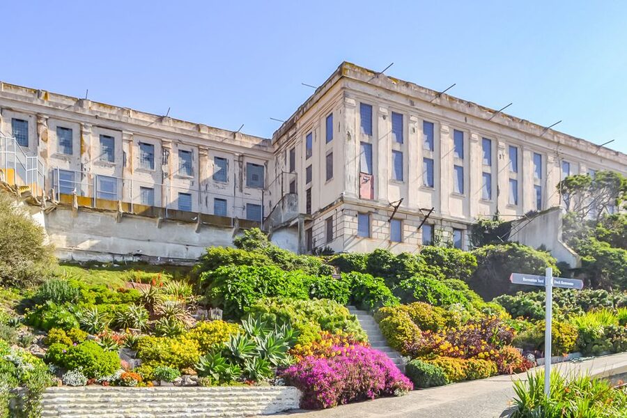 San Francisco: Alcatraz, Fisherman’s Wharf & Optional Extras - Musée Mécanique and Barbary Coast moments you might miss