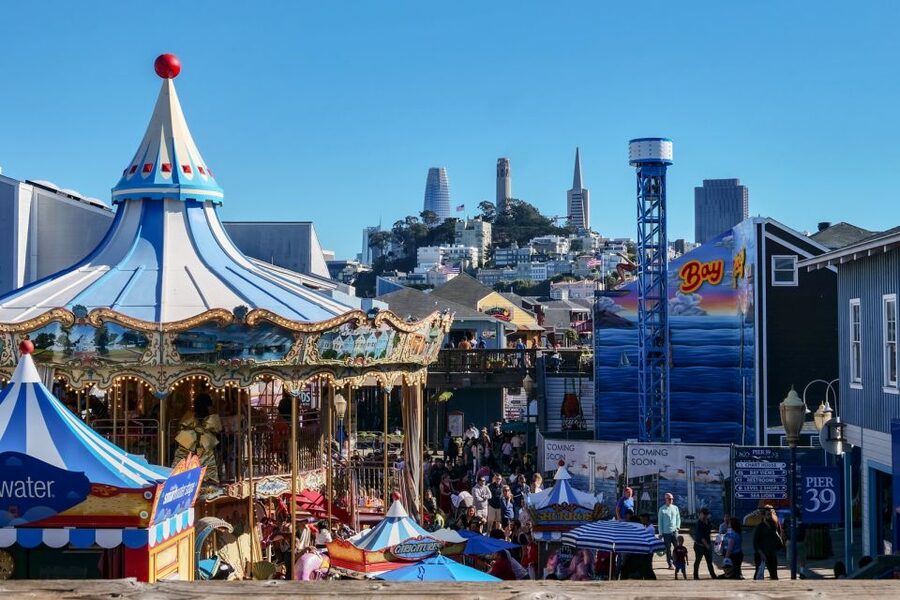 San Francisco: Alcatraz Island & 48-Hour Hop-On Hop-Off Tour - Aquarium by the Bay: the included break that helps your legs