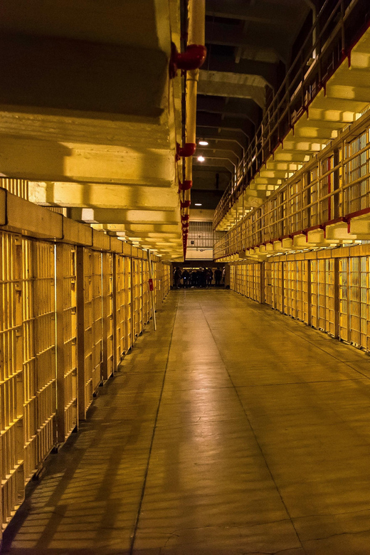 San Francisco: Alcatraz Night Tour with SF Bay Cruise - The Two-Part Plan: Alcatraz Night Tour Plus SF Bay Cruise