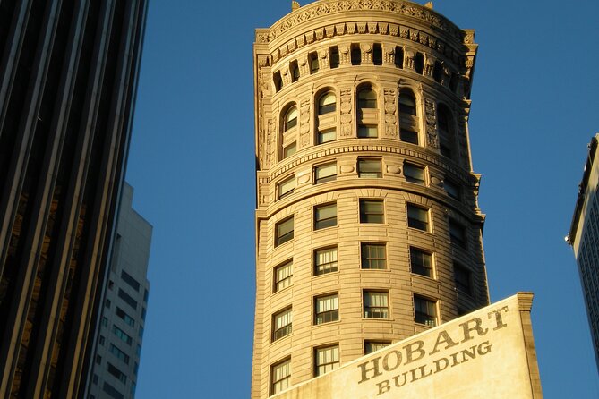 San Francisco Architecture Walking Tour - Insider facts and city interpretation that changes your photos
