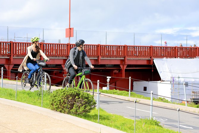 San Francisco Bike Rental - Choosing the right bike: regular, eBike, tandems, kids, and family trailers