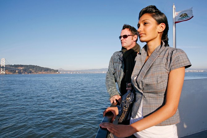 San Francisco: Bridge to Bridge Cruise (90-minutes) - Headphone audio in 16 languages, and how to use it well