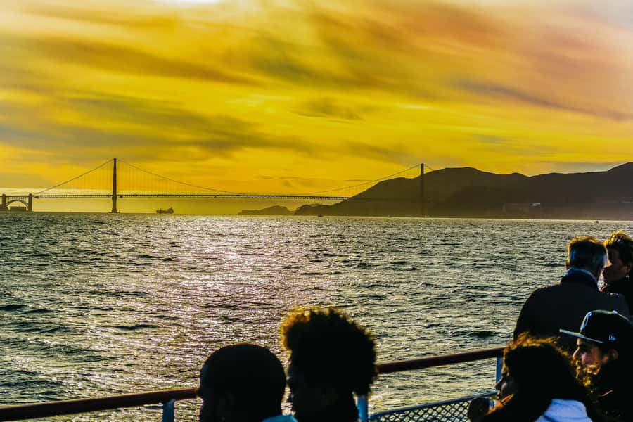 San Francisco: California Sunset Cruise (2-hours) - Onboard comfort: decks, open-style seating, and warm clothing