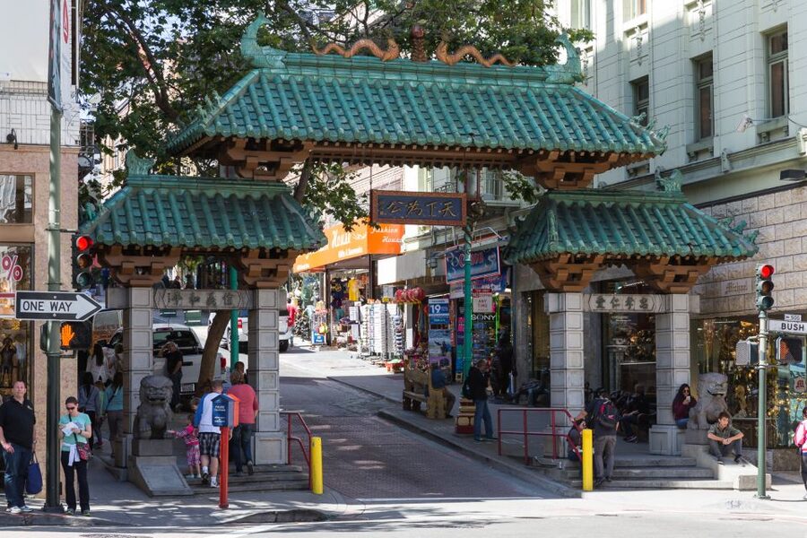 San Francisco: Chinatown Culinary Walking Tour - Produce alleys, craft shops, and what you would miss alone