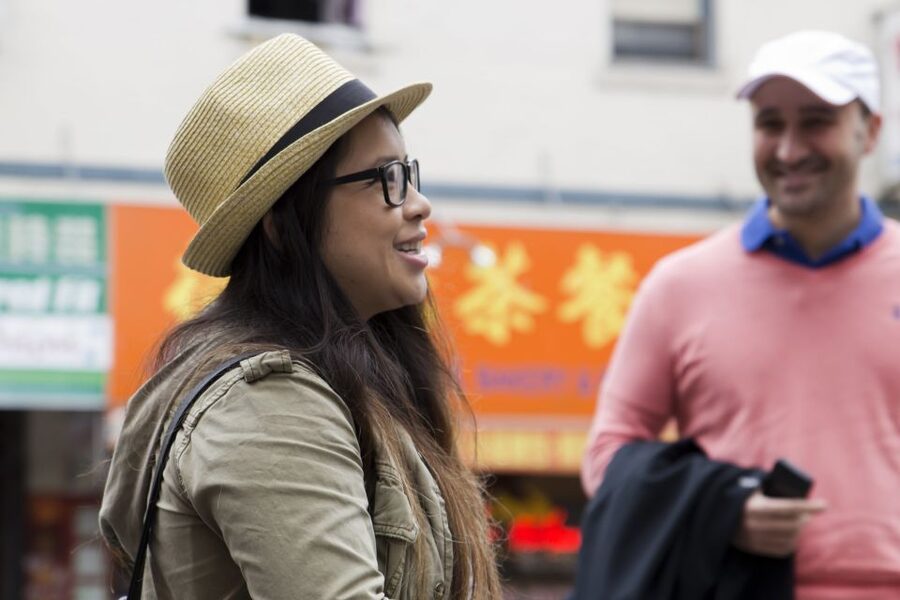 San Francisco: Chinatown Walking Food Tour - New Hollywood Bakery and Restaurant for cha siu pork buns