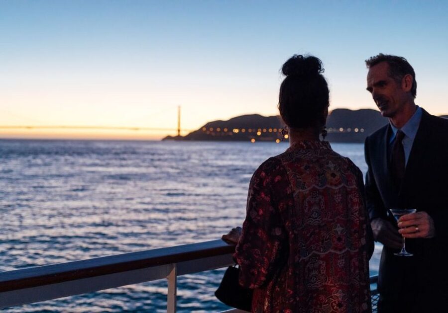 San Francisco: Christmas Day Buffet Brunch or Dinner Cruise - Price and Value at $184 Per Person