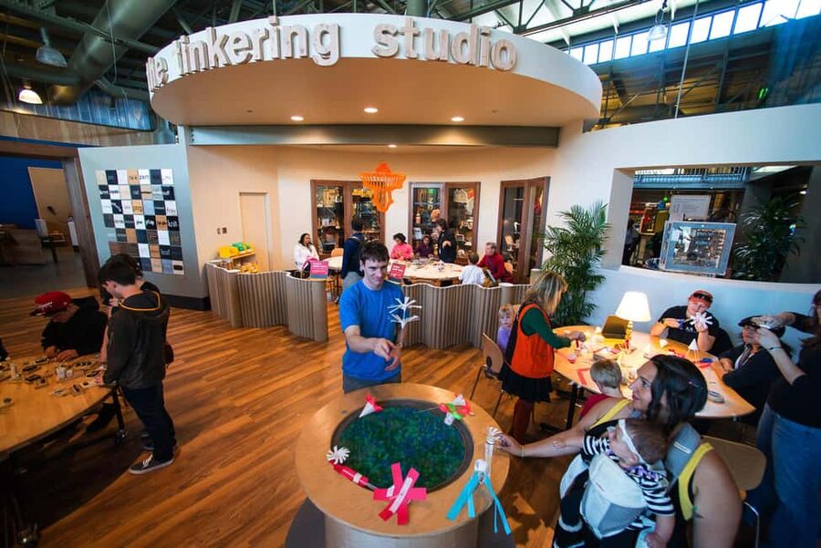 San Francisco: Exploratorium Ticket - 700+ Hands-On Exhibits - Tinkering Gallery: watch prototypes and exhibits get built