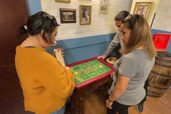 San Francisco: Gangster-Themed Escape Room at PIER 39 - Decor and Clues: What Makes This Room Feel “Well Thought Out”