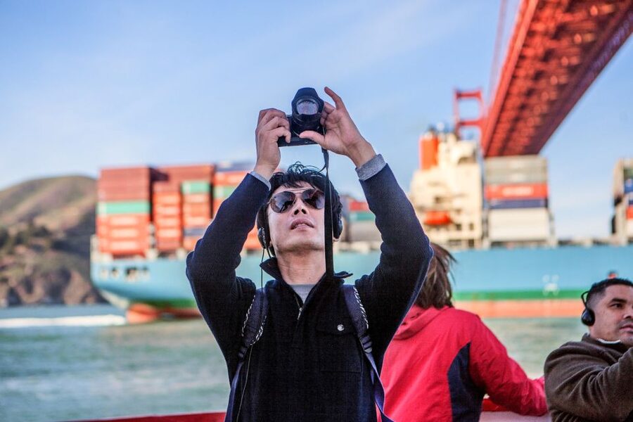 San Francisco: Golden Gate Bay Cruise - What you see along the way: more than bridge and photos