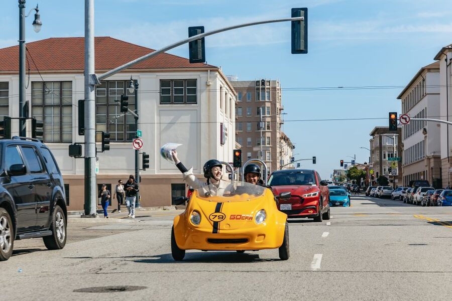 San Francisco: Golden Gate Bridge and Lombard GoCar Tour - Lombard Street: how to enjoy the crooked section without stressing