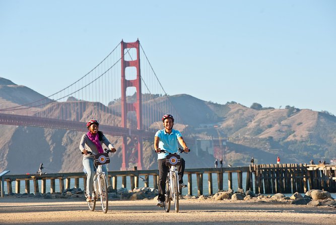 San Francisco: Golden Gate Bridge Bike Rental - Crossing the bridge and reaching Sausalito without rushing