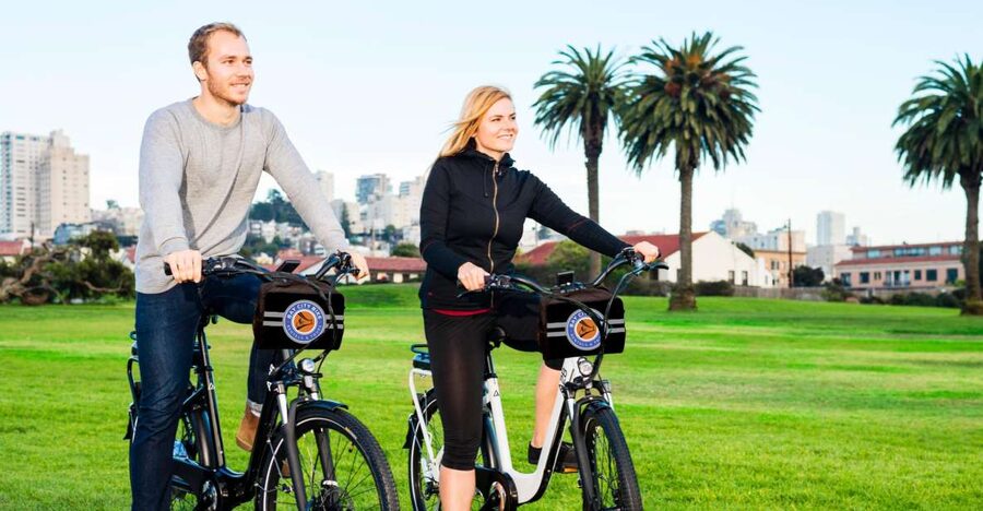 San Francisco: Golden Gate Bridge E-Bike Rental - Getting your e-bike from Bay City Bike Rentals and Tours