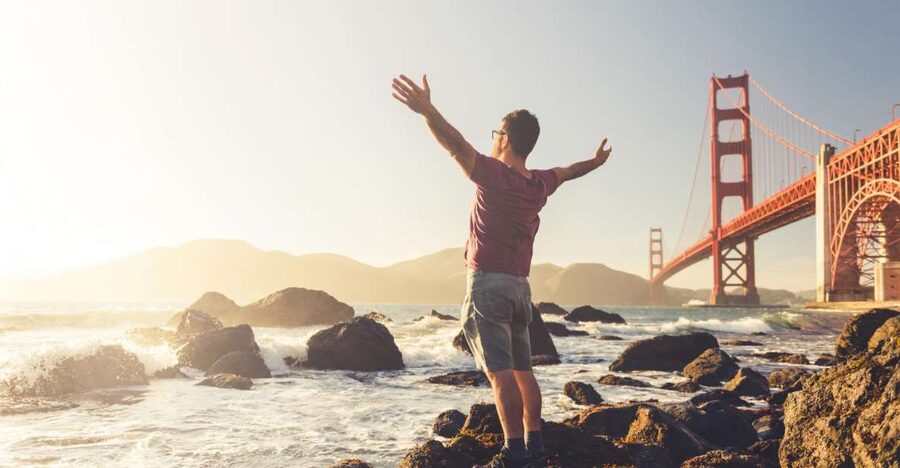 San Francisco Grand City Tour + Muir Woods and Sausalito - Sausalito Downtown in 60 Minutes: Shops, Galleries, and Floating Homes