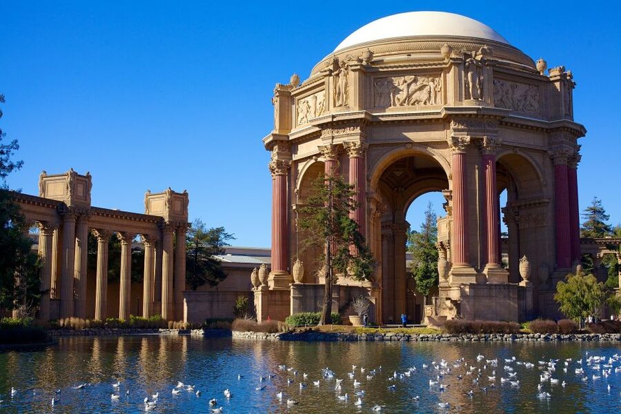 San Francisco Luxury Van Tour - Cliff House, Crissy Field, and Fort Point National Historic Site for big water views