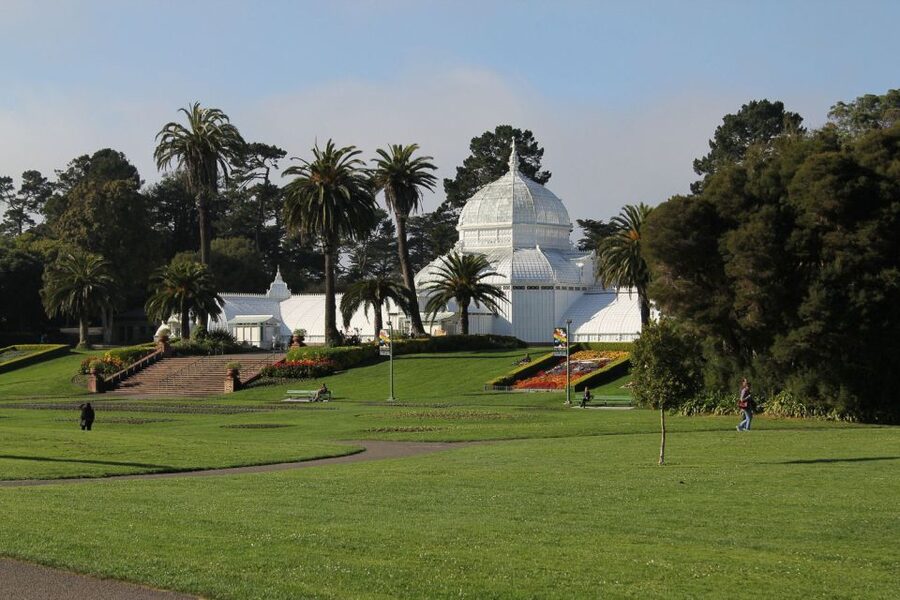 San Francisco: Major Landmarks Private Sightseeing Tour - Golden Gate Park, Haight-Ashbury, Alamo Square, and Civic Center: neighborhoods with range