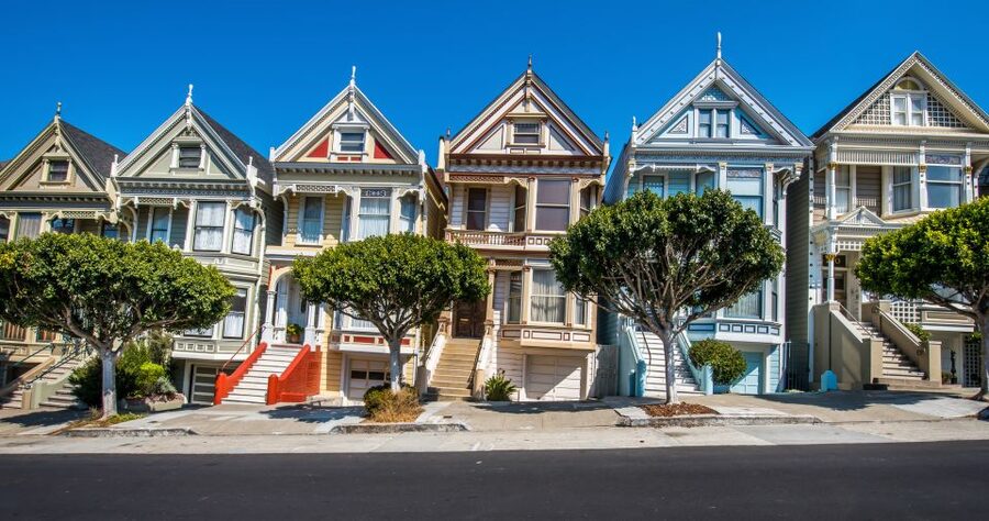 San Francisco: Muir Woods, San Francisco and Sausalito Tour - Lunch in Sausalito: Mediterranean waterfront vibes, with one time trade-off