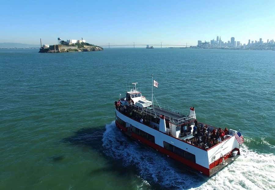 San Francisco: Muir Woods Tour & Golden Gate Bay Cruise - Entering Muir Woods: your 1.5 hours among giants