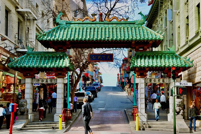 San Francisco North Beach & Chinatown Food Tour with 5 Tastings - How this North Beach and Chinatown food tour feels in real life