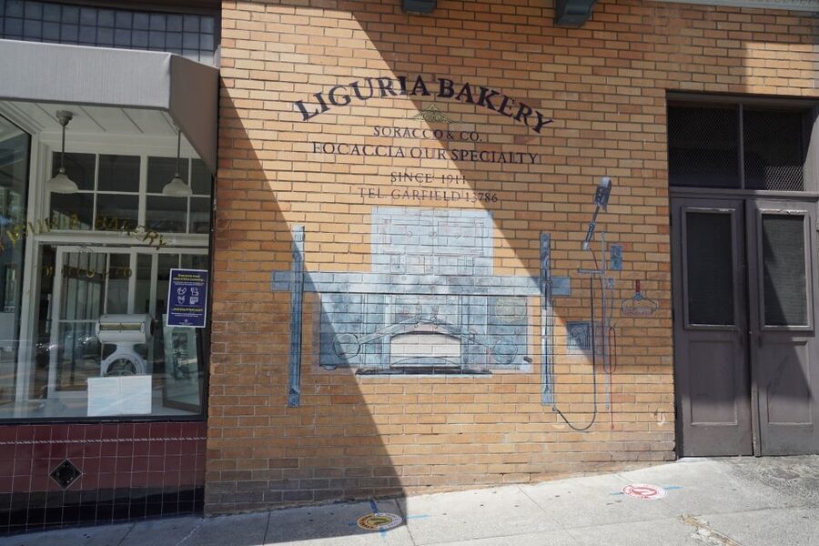 San Francisco: North Beach Food and History Walking Tour - Washington Square and the pizza setup in Little Italy