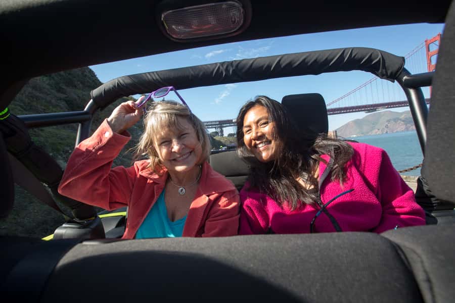 San Francisco: Private City Highlights Tour in a Jeep - Lombard Street, Chinatown, and North Beach: the stops that feel like real San Francisco